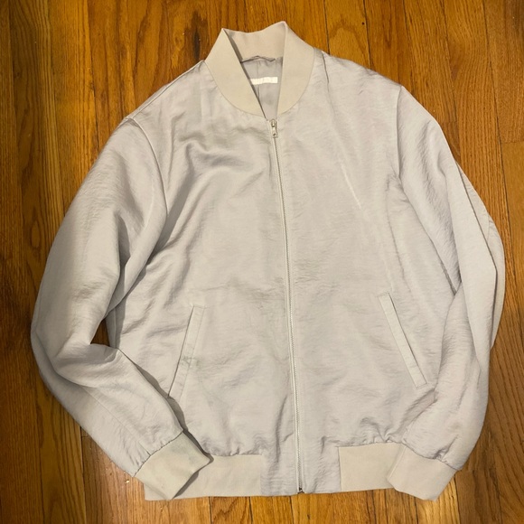UNIQLO Lightweight Bomber Jacket - Picture 12 of 13